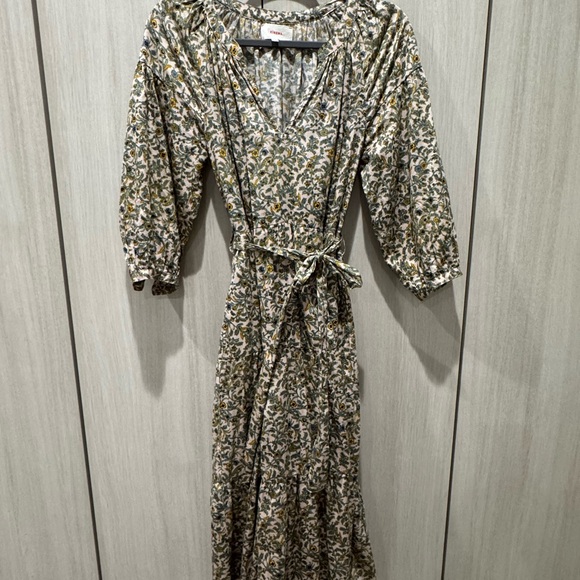 XiRENA Green Floral Midi Dress - Picture 3 of 9